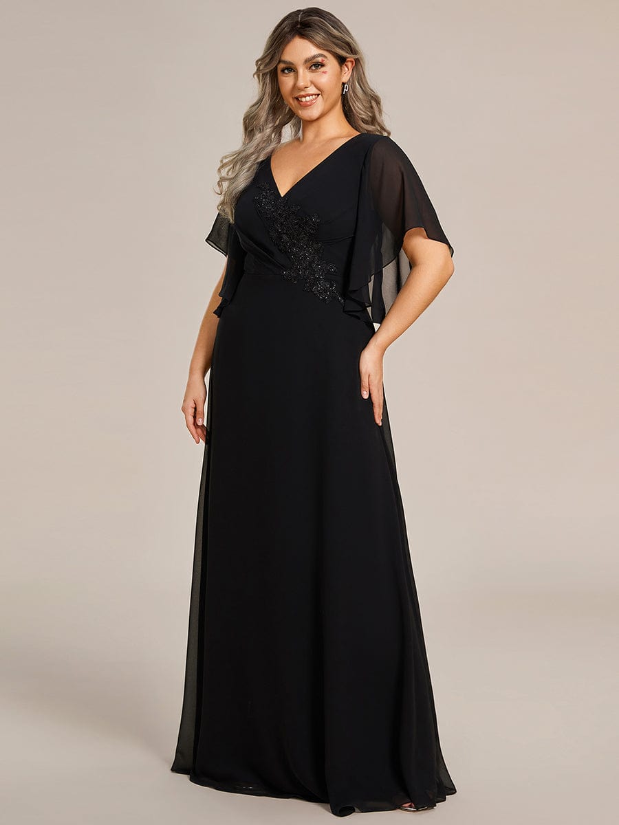 Elegant Plus Size A-line Half Sleeve Chiffon Mother of the Bride Gown with Applique