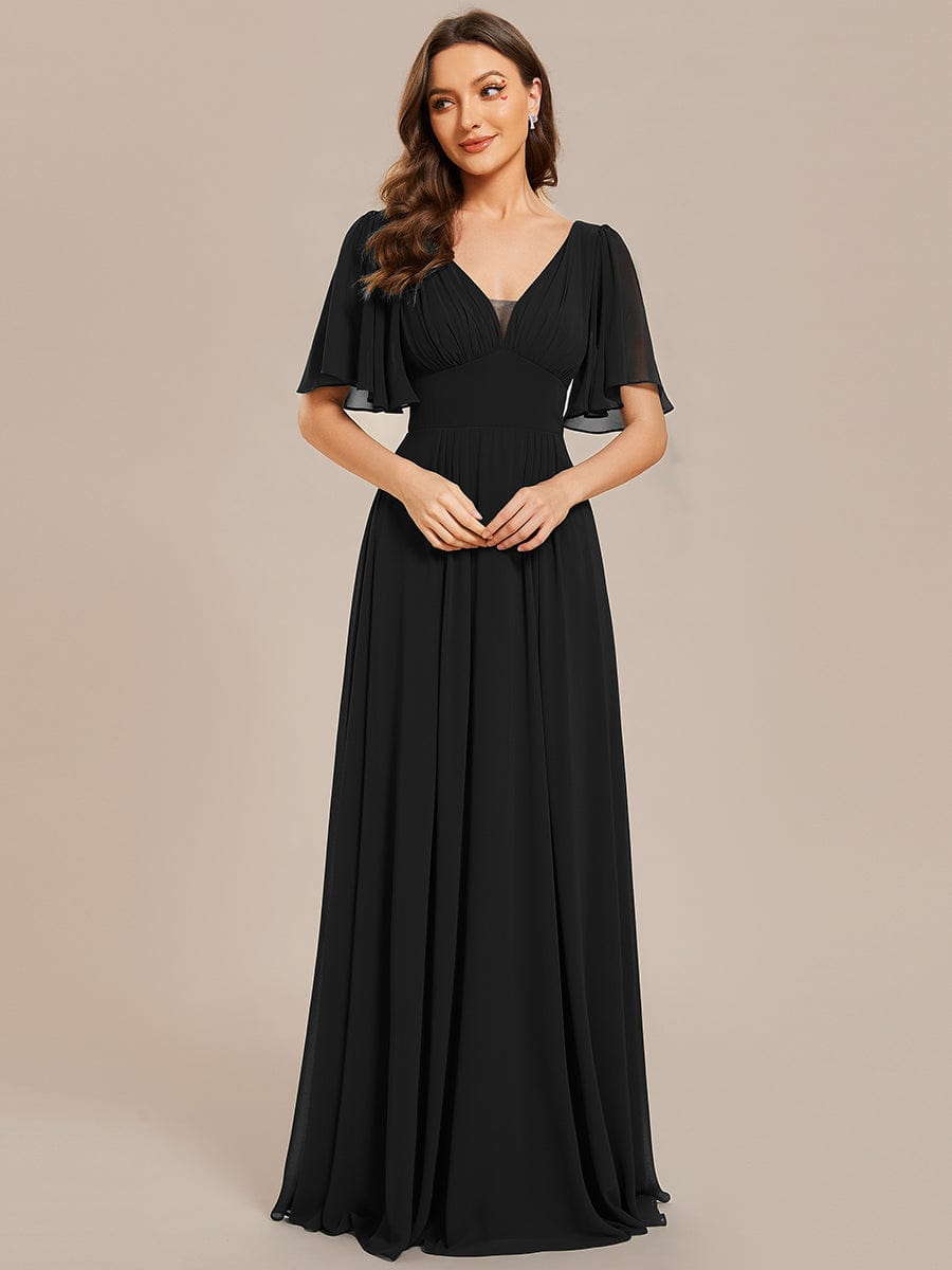 Elegant Chiffon Maxi Bridesmaid Gown with Short Sleeves and Empire Waist