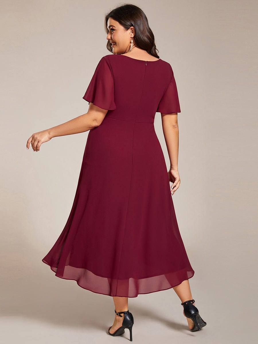 Elegant Plus Size Pleated V-Neck Chiffon A-Line Midi Wedding Guest Dress